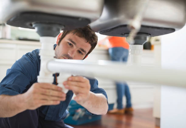 Best Emergency Plumber  in Colonial Pine Hills, SD